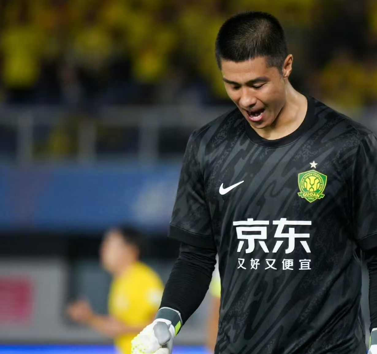 MK体育平台-赛地聚焦：国王杯国际比赛日热度飙升，山东泰山战术微调，态度坚定，数据趋势出现新变化的简单介绍